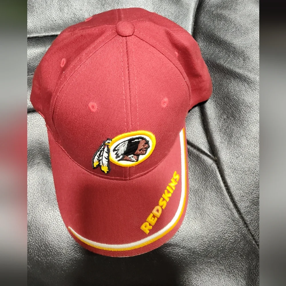 NFL Washington Redskins Adjustable Baseball Cap Hat, Vintage Logo, Velcro, OS